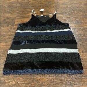💥LAST DAY💥 LOFT Women's Navy, Black & Silver Color Tank Top Size XS